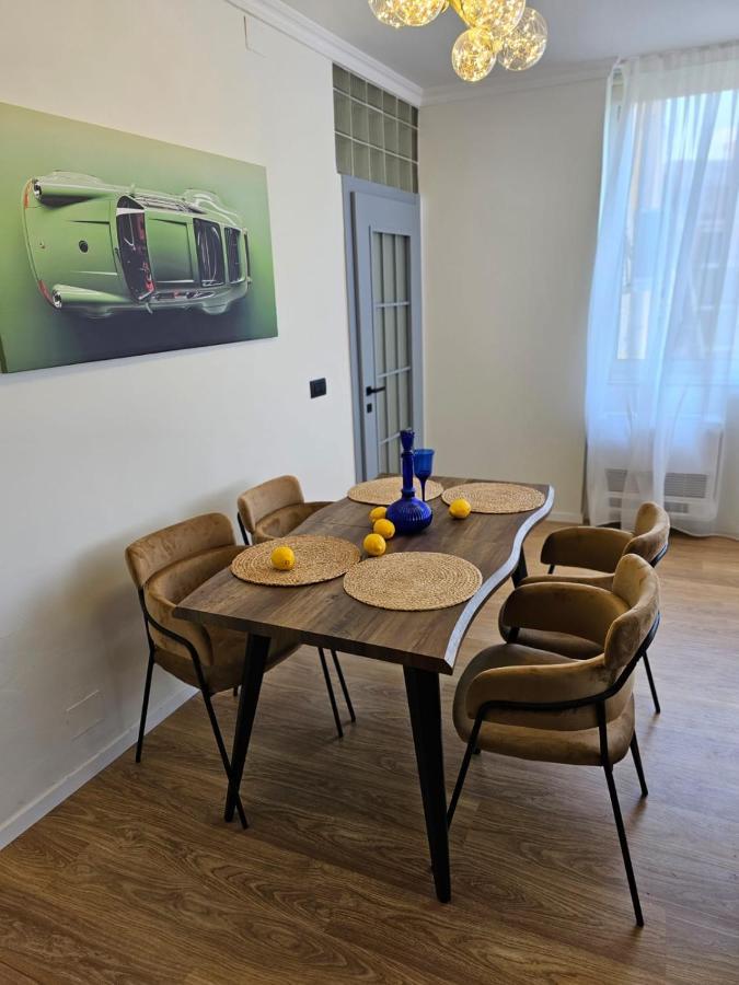 Apartamento Parkside - Air Albania View Tirana