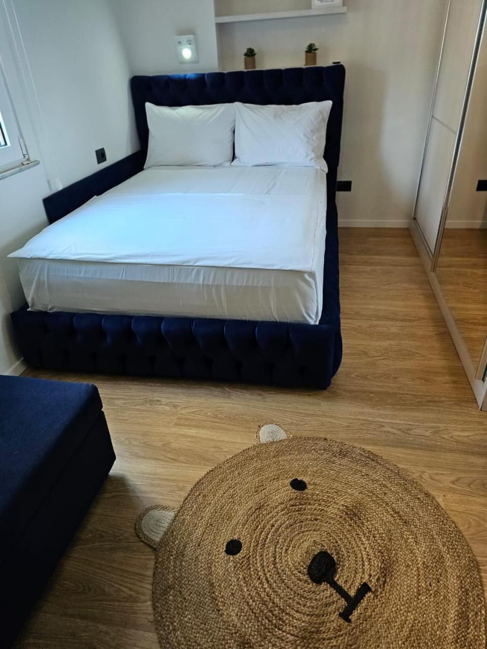 Parkside - Air Albania View Apartamento *